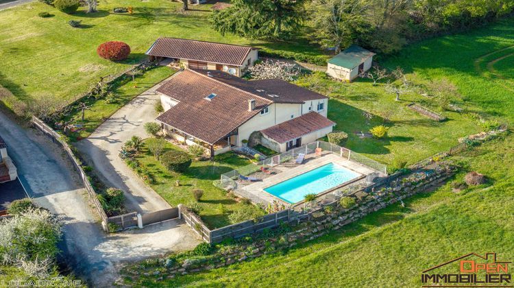 Ma-Cabane - Vente Maison Pontours, 160 m²
