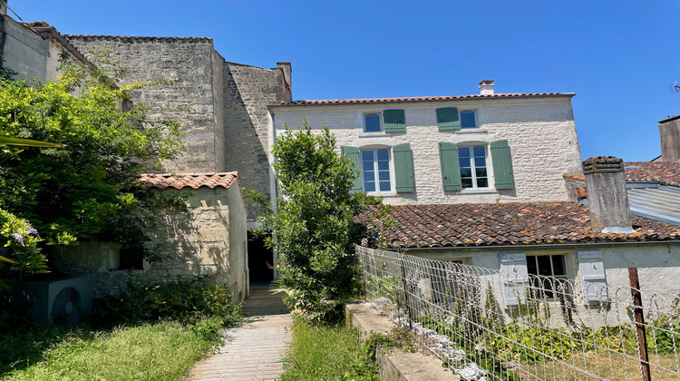 Ma-Cabane - Vente Maison Port-d'Envaux, 155 m²