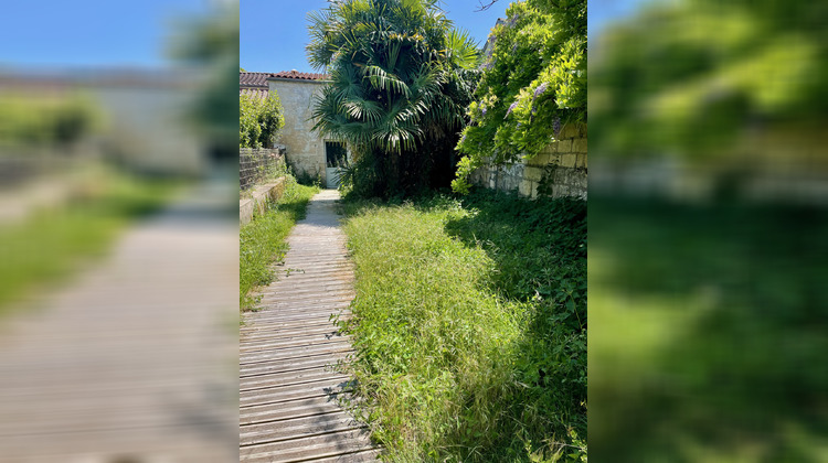 Ma-Cabane - Vente Maison Port-d'Envaux, 155 m²