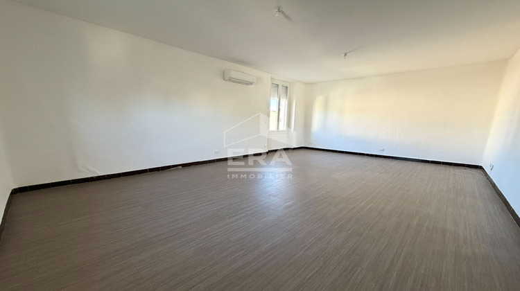 Ma-Cabane - Vente Maison PORT-DE-BOUC, 200 m²