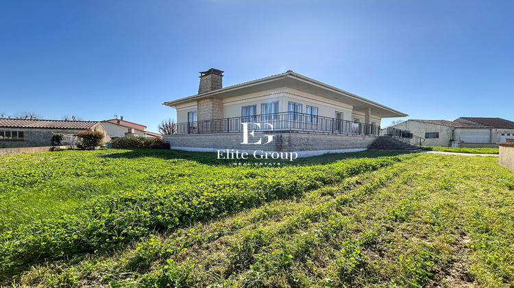 Ma-Cabane - Vente Maison PORT-DES-BARQUES, 223 m²