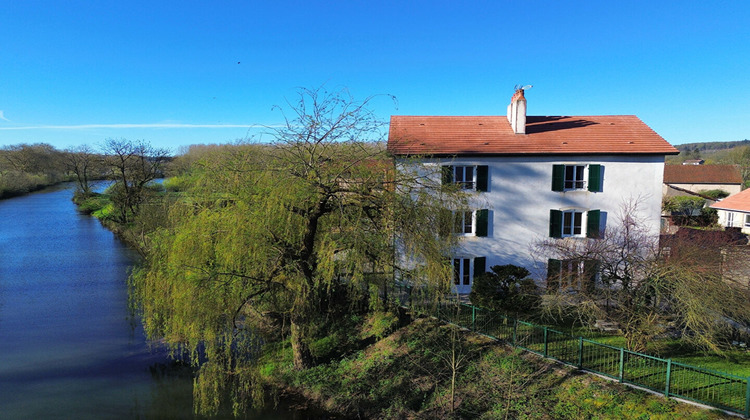Ma-Cabane - Vente Maison PORT-SUR-SAONE, 240 m²