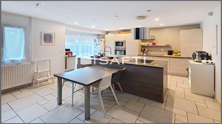 Ma-Cabane - Vente Maison Poses, 120 m²