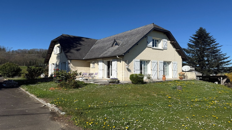 Ma-Cabane - Vente Maison POUEYFERRE, 192 m²