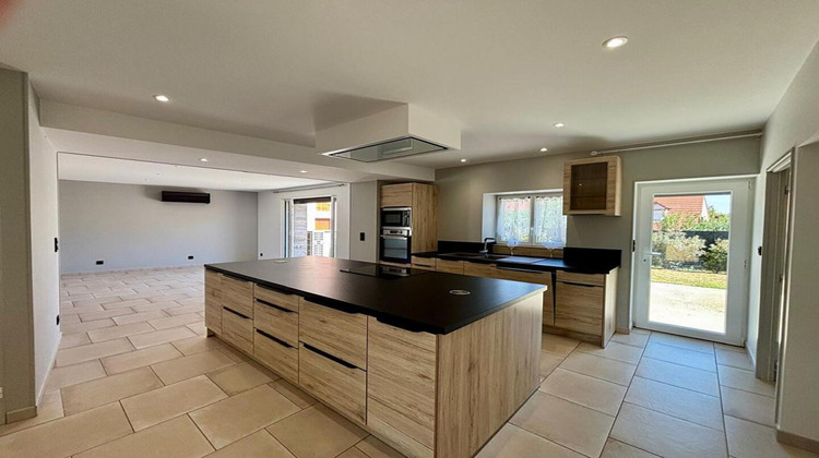 Ma-Cabane - Vente Maison POUGUES LES EAUX, 170 m²