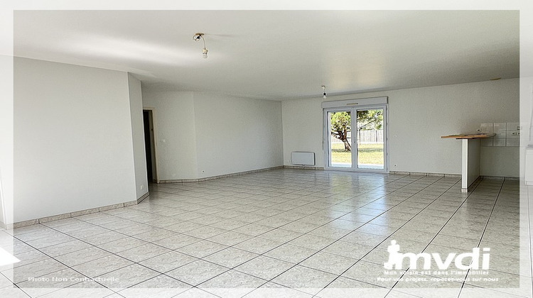 Ma-Cabane - Vente Maison POUILLE-LES-COTEAUX, 100 m²