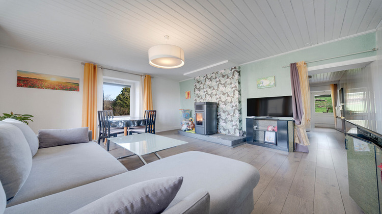 Ma-Cabane - Vente Maison POUILLEY-LES-VIGNES, 100 m²