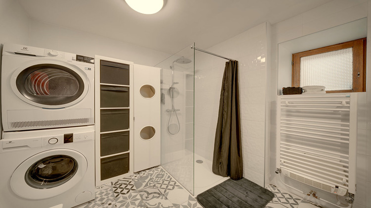 Ma-Cabane - Vente Maison POUILLEY-LES-VIGNES, 250 m²