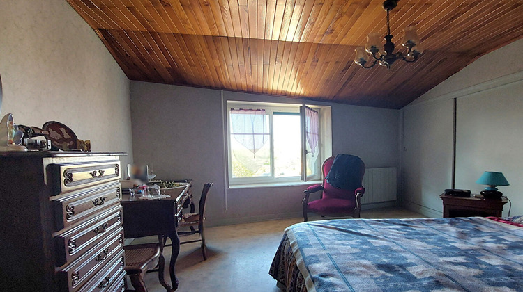 Ma-Cabane - Vente Maison POUILLY-LE-MONIAL, 146 m²
