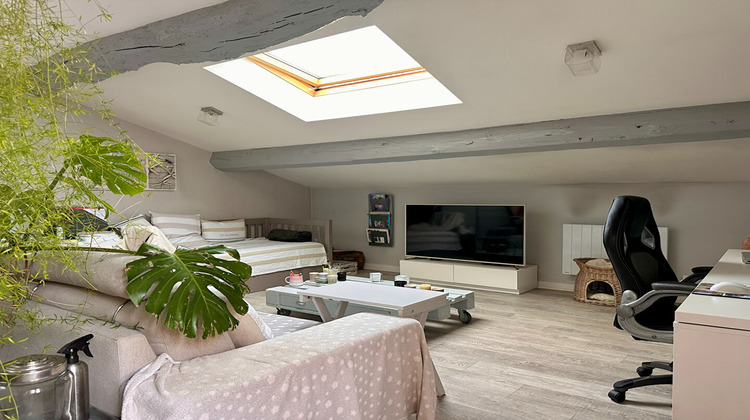 Ma-Cabane - Vente Maison POUILLY-LE-MONIAL, 224 m²