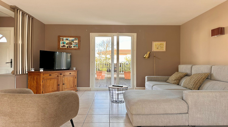 Ma-Cabane - Vente Maison POUILLY-LE-MONIAL, 93 m²