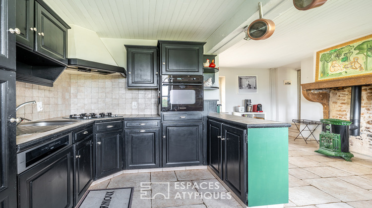 Ma-Cabane - Vente Maison POUILLY-LE-MONIAL, 140 m²
