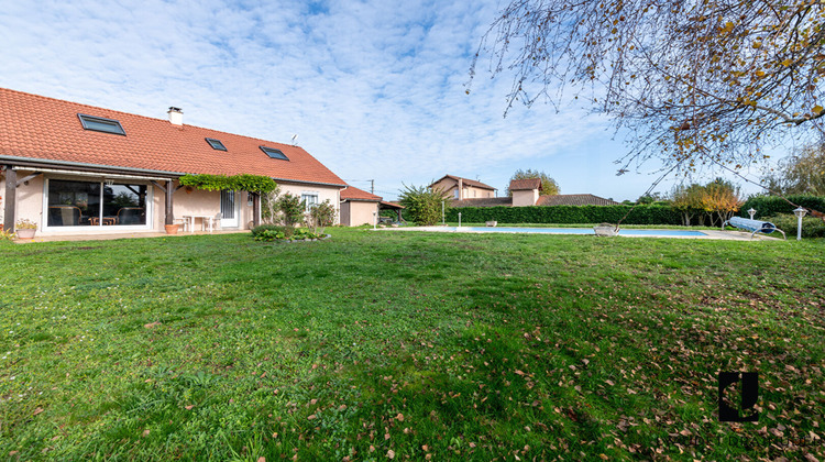 Ma-Cabane - Vente Maison POUILLY-LES-NONAINS, 133 m²