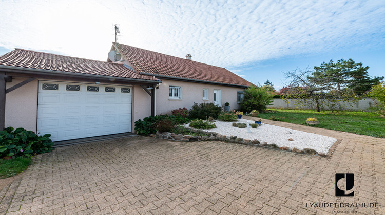 Ma-Cabane - Vente Maison POUILLY-LES-NONAINS, 133 m²