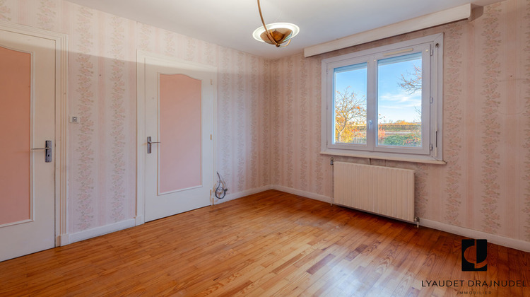 Ma-Cabane - Vente Maison POUILLY-LES-NONAINS, 97 m²