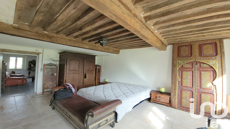 Ma-Cabane - Vente Maison Pouilly-sous-Charlieu, 260 m²