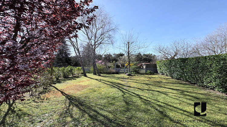 Ma-Cabane - Vente Maison POUILLY-SOUS-CHARLIEU, 141 m²