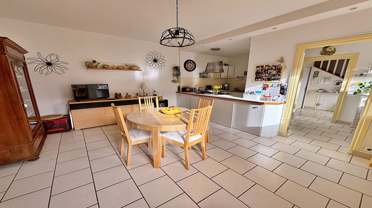 Ma-Cabane - Vente Maison POUILLY-SOUS-CHARLIEU, 141 m²