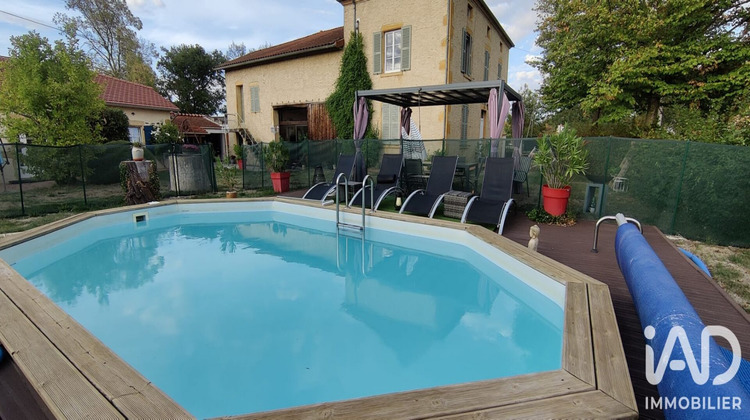 Ma-Cabane - Vente Maison Pouilly-sous-Charlieu, 400 m²