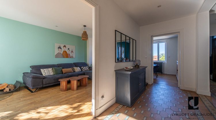 Ma-Cabane - Vente Maison POUILLY-SOUS-CHARLIEU, 140 m²