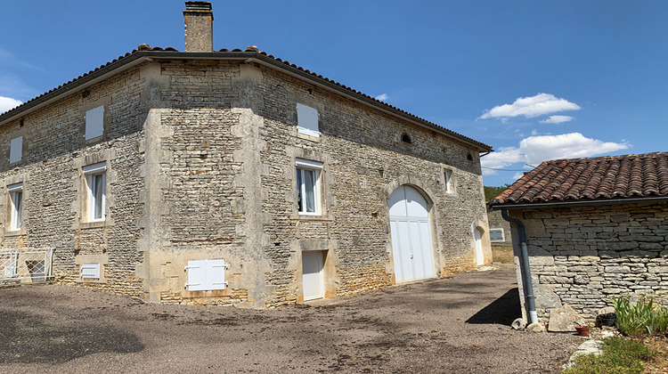 Ma-Cabane - Vente Maison POURSAC, 104 m²