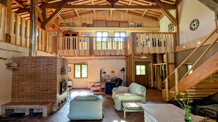 Ma-Cabane - Vente Maison POUY DE TOUGES, 235 m²