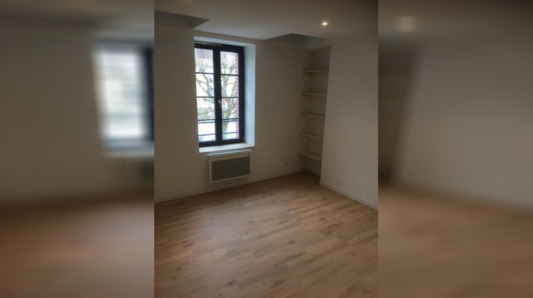 Ma-Cabane - Vente Maison POUZAUGES, 32 m²