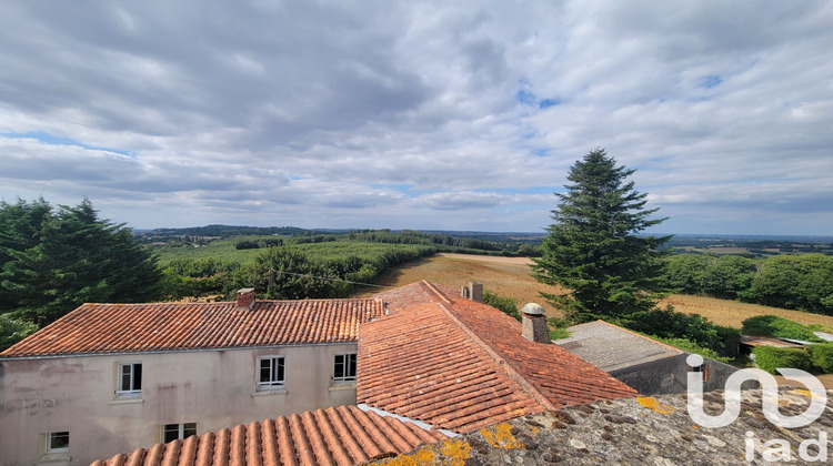 Ma-Cabane - Vente Maison Pouzauges, 450 m²