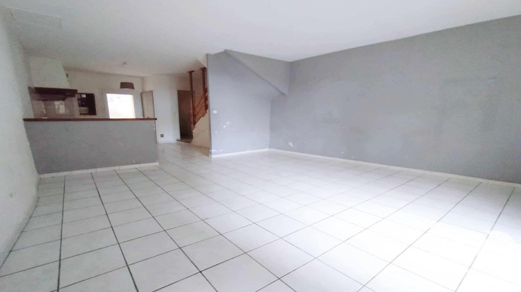 Ma-Cabane - Vente Maison Pouzolles, 76 m²