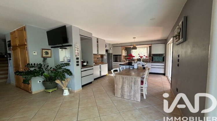 Ma-Cabane - Vente Maison Pradons, 200 m²