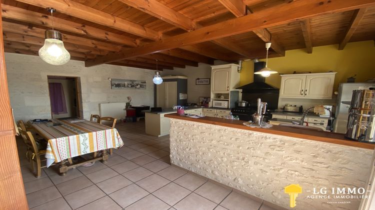 Ma-Cabane - Vente Maison Préguillac, 300 m²