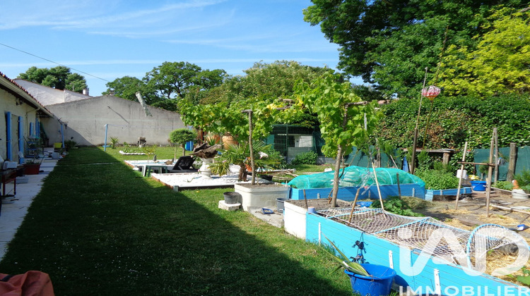 Ma-Cabane - Vente Maison Préguillac, 300 m²