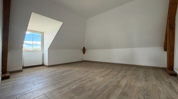 Ma-Cabane - Vente Maison PREMILHAT, 350 m²