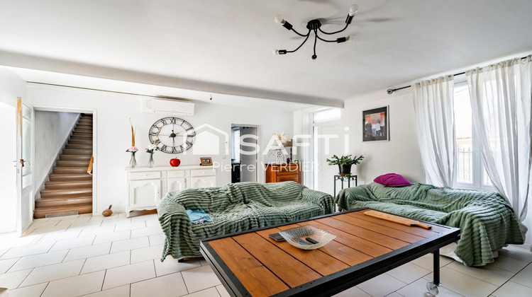 Ma-Cabane - Vente Maison Prignac-Et-Marcamps, 250 m²