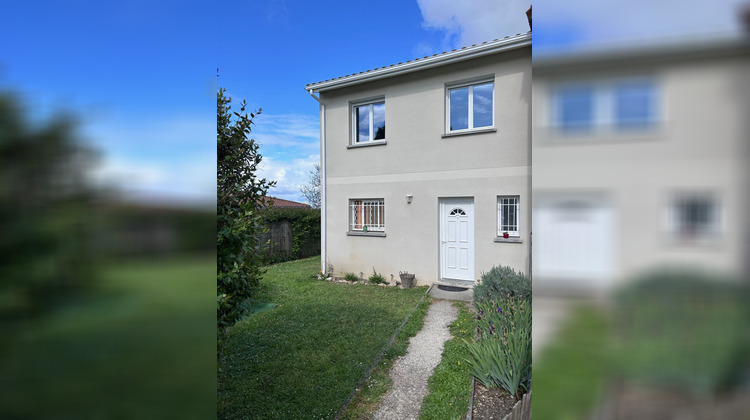 Ma-Cabane - Vente Maison PRIGNAC-ET-MARCAMPS, 102 m²