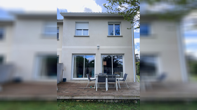 Ma-Cabane - Vente Maison PRIGNAC-ET-MARCAMPS, 102 m²