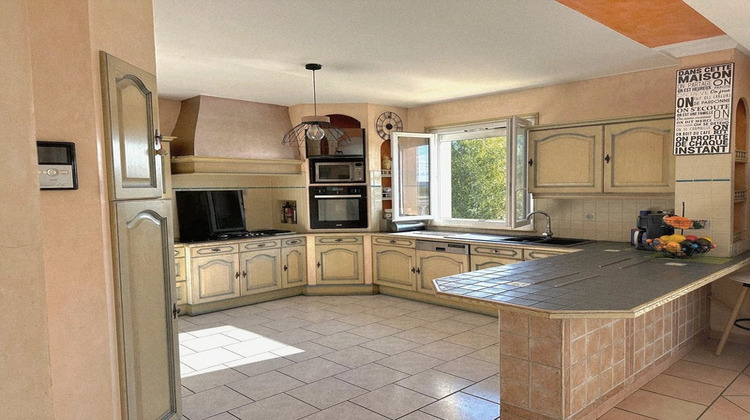 Ma-Cabane - Vente Maison PRISSE, 295 m²