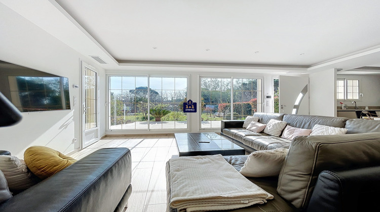 Ma-Cabane - Vente Maison Puget-sur-Argens, 687 m²