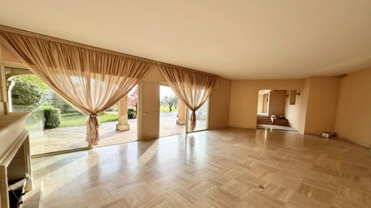 Ma-Cabane - Vente Maison PUGNAC, 300 m²