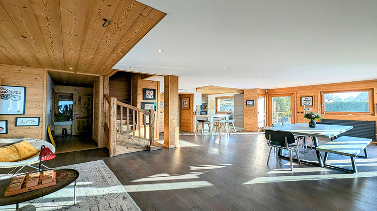 Ma-Cabane - Vente Maison PUGNY-CHATENOD, 220 m²