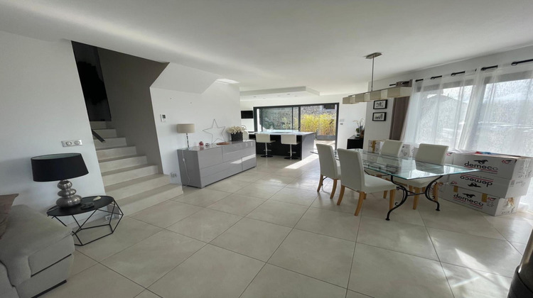 Ma-Cabane - Vente Maison Pugny-Chatenod, 101 m²