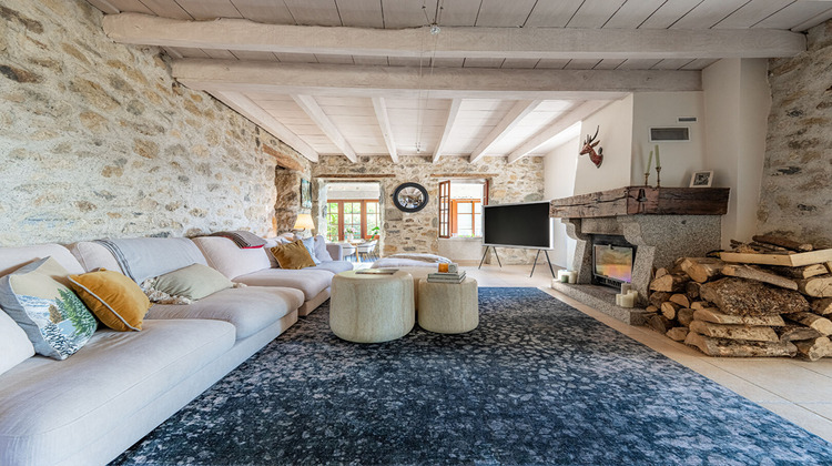 Ma-Cabane - Vente Maison PUGNY-CHATENOD, 326 m²