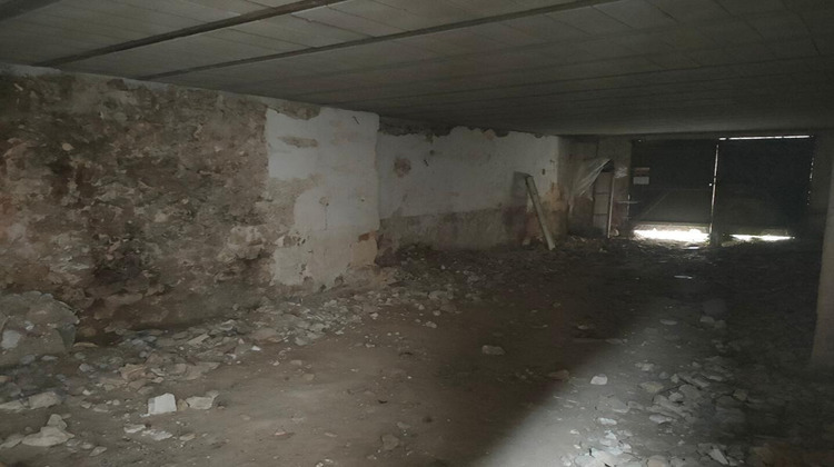 Ma-Cabane - Vente Maison PUJOLS, 360 m²