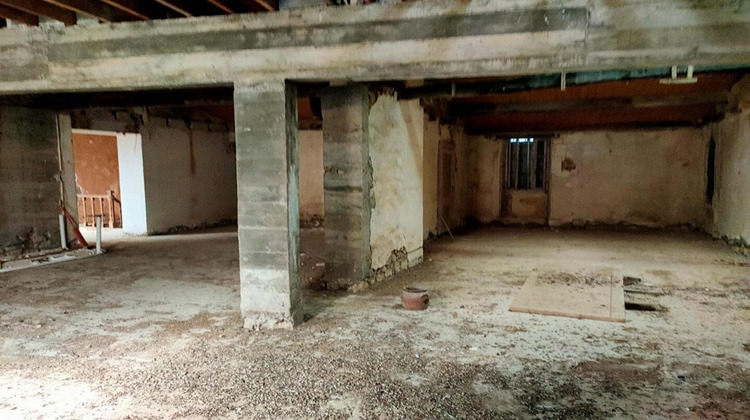 Ma-Cabane - Vente Maison PUJOLS, 360 m²