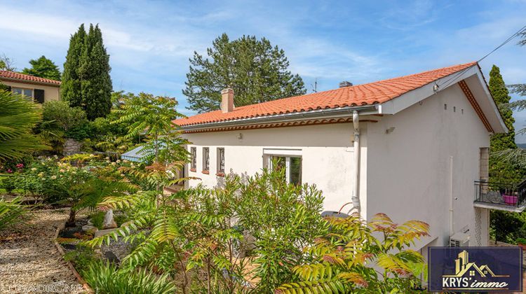 Ma-Cabane - Vente Maison PUJOLS, 174 m²