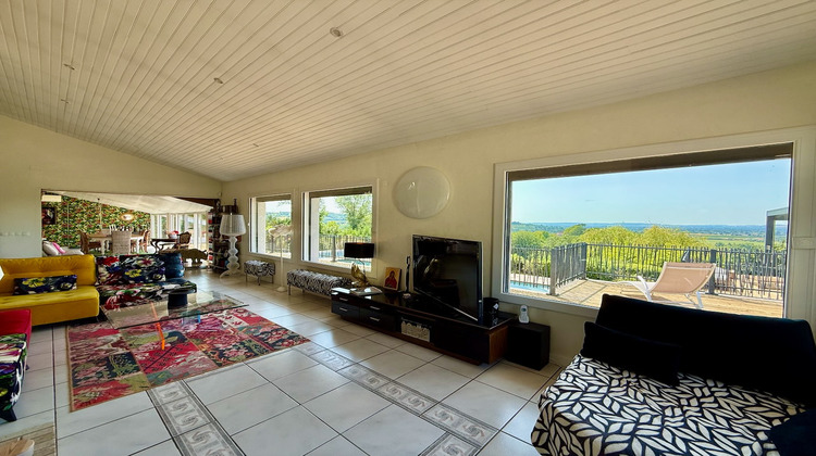 Ma-Cabane - Vente Maison PUJOLS, 199 m²