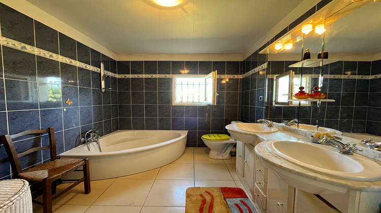 Ma-Cabane - Vente Maison PUJOLS, 107 m²