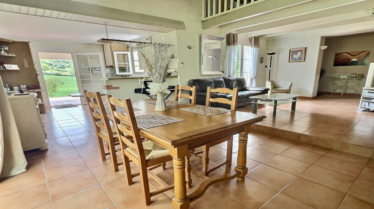 Ma-Cabane - Vente Maison PUJOLS, 121 m²