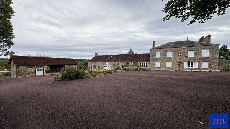 Ma-Cabane - Vente Maison PUTANGES-PONT-ECREPIN, 255 m²