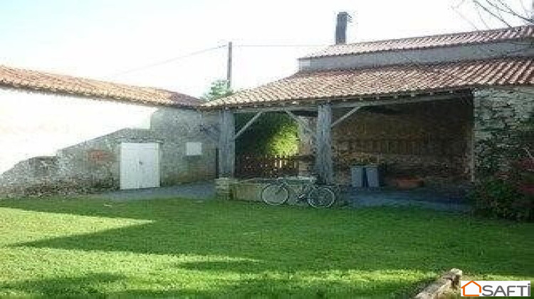 Ma-Cabane - Vente Maison Puy-de-Serre, 104 m²